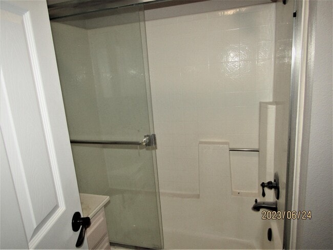 Building Photo - 82170 Cochran Dr