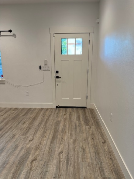 Building Photo - 1730 Palm Ave