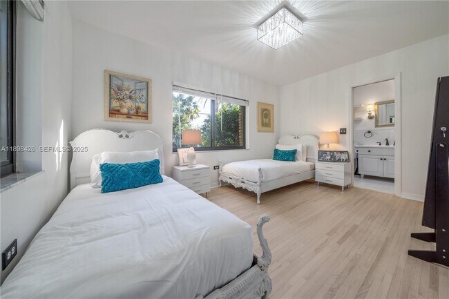 Building Photo - 29880 SW 183rd Ct