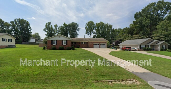 Primary Photo - 109 Blue Ridge Dr