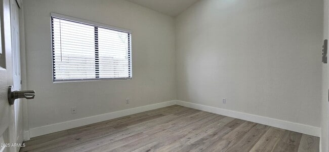 Building Photo - 10089 E Friess Dr