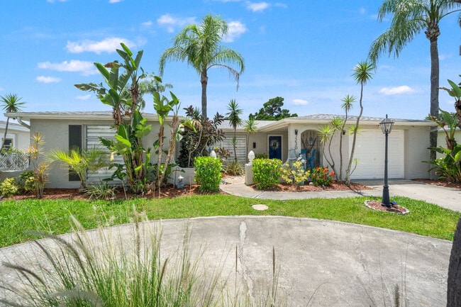 Building Photo - 7240 Westwind Dr