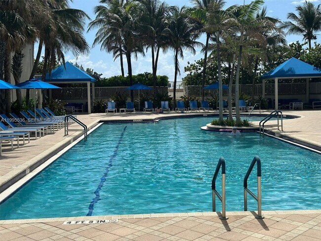 Building Photo - 6001 N Ocean Dr