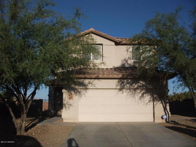 Primary Photo - Spacious Continental Ranch Home with Commu...