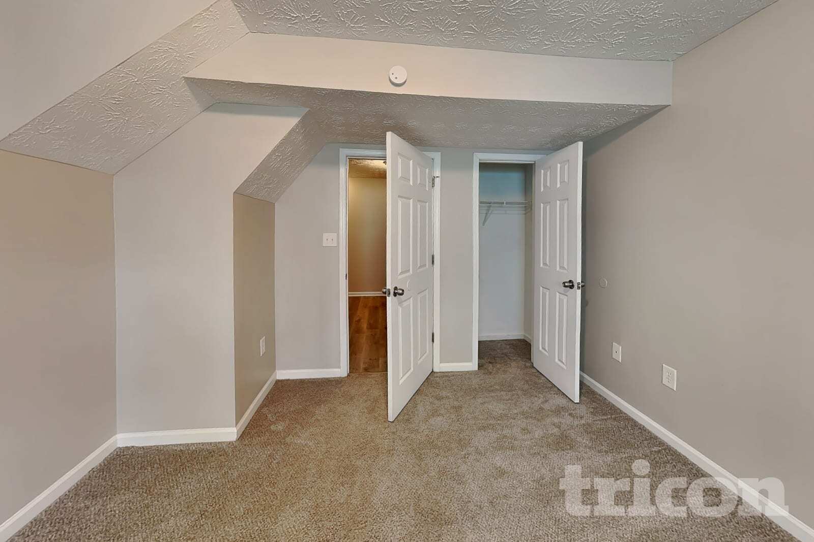 Building Photo - 431 Bridgeport Pl