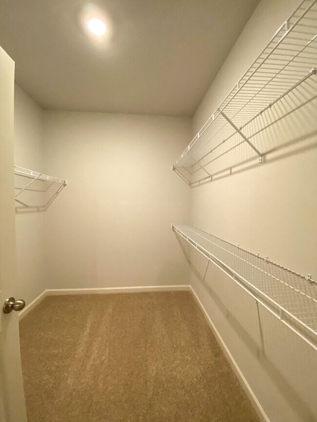 Building Photo - 4 bed 2 bath home built in 2023 in Somerville