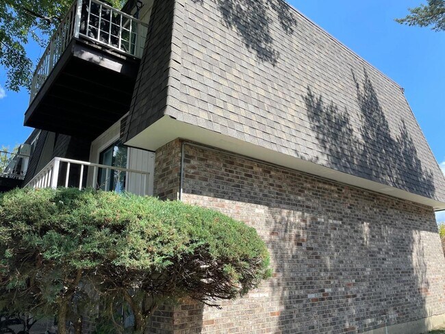 Building Photo - 1751 Felten Rd