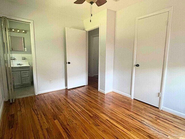 Building Photo - 3708 Whispering Pines Dr