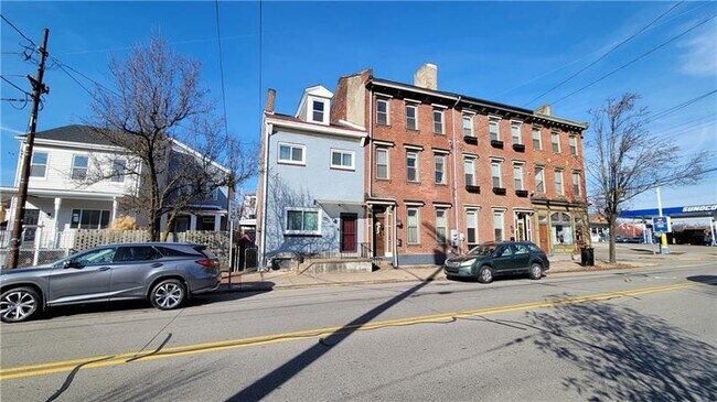 Building Photo - 4927 Butler St