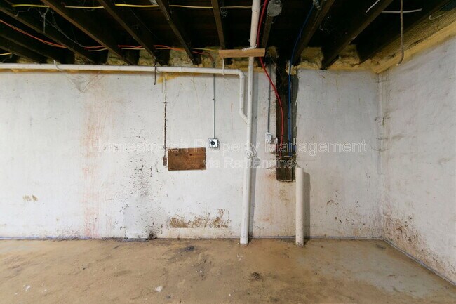 Building Photo - 3627 Missouri Ave