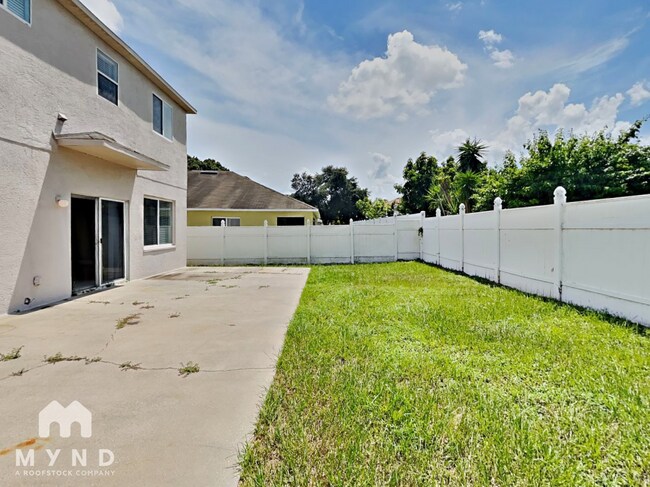 Building Photo - 12843 Longcrest Dr