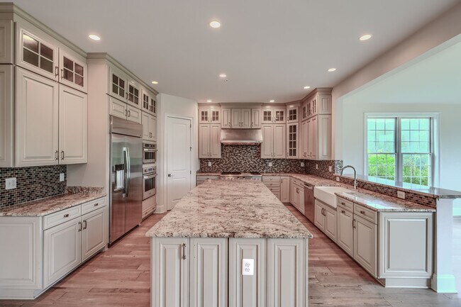 Building Photo - 2847 Seabiscuit Dr