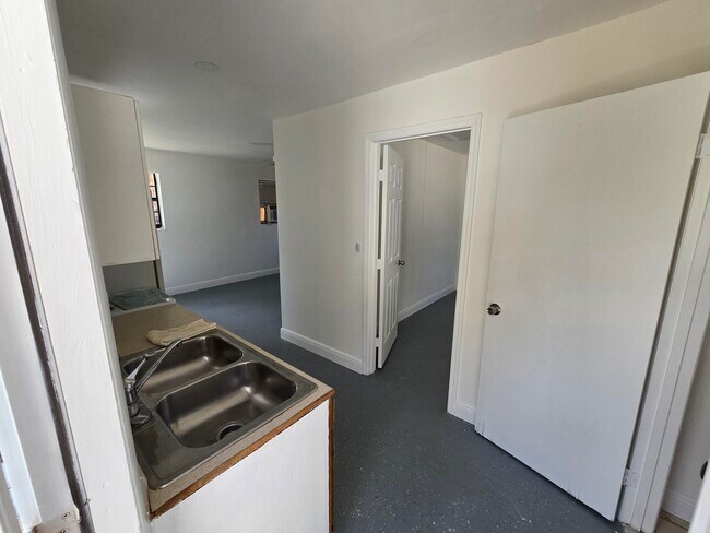 Building Photo - 1955 10th Pl