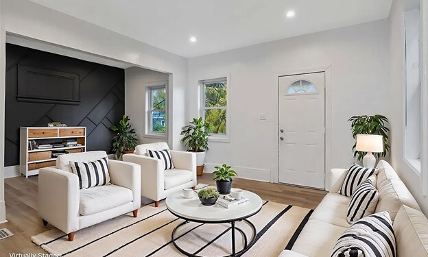 Building Photo - 207 Boyden St