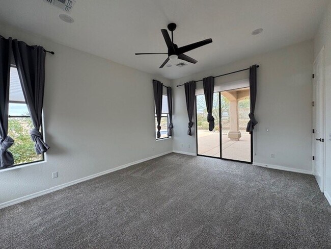 Building Photo - 3 BR on the GOLF COURSE with POOL-Laughlin Ranch with views