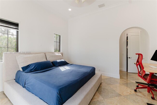 Building Photo - 7290 Lemon Grass Dr