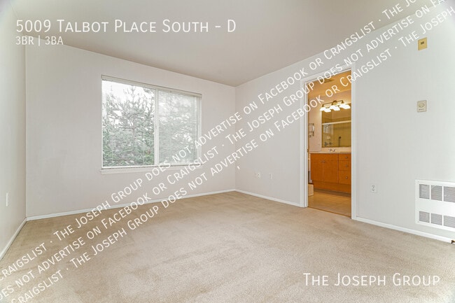 Building Photo - 5009 Talbot Pl S