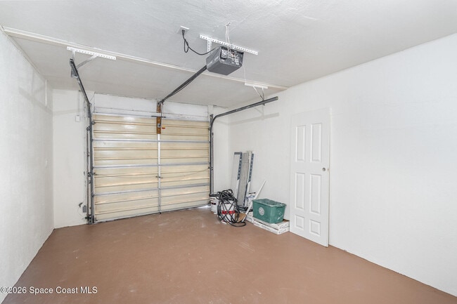 Building Photo - 320 Alabama Ave