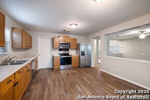 Building Photo - 33 Sulfur Canyon