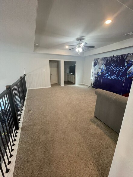Building Photo - 15583 Crape Myrtle Rd
