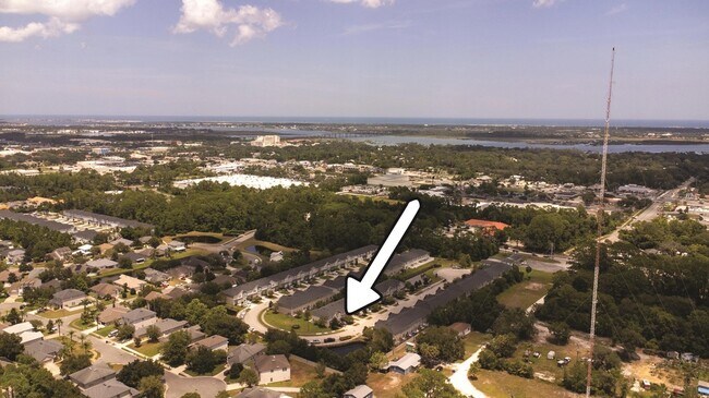 Building Photo - 211 Moultrie Village Ln