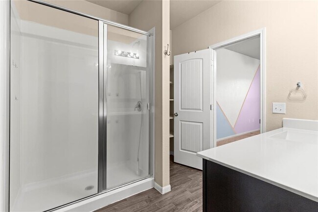 Building Photo - 407 Camellia Dr