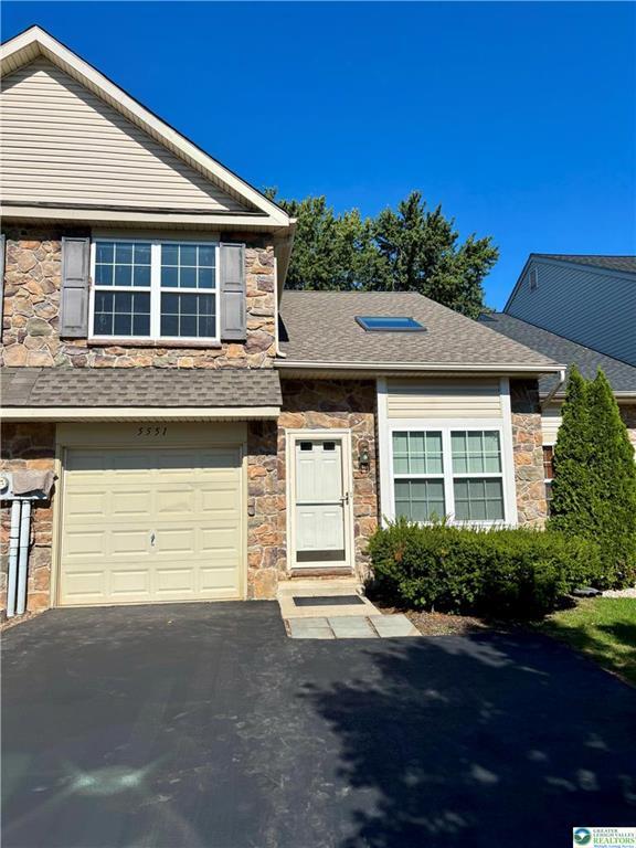 Building Photo - 5551 Stonecroft Ln