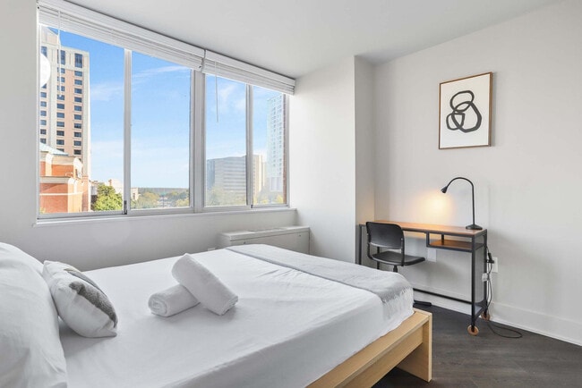 Building Photo - 801 15th St S