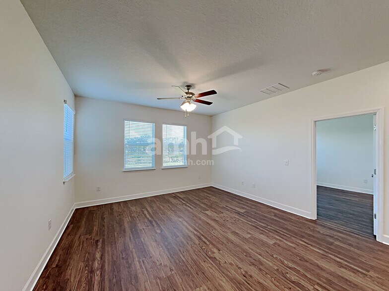 Building Photo - 3537 S Bartlett Way