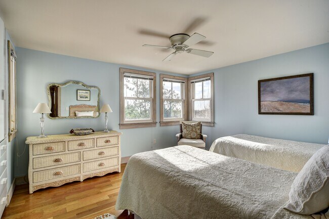 Building Photo - 155 Marine Blvd