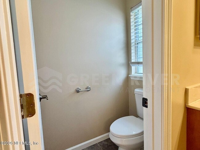 Building Photo - 1462 Scenic Oaks Dr