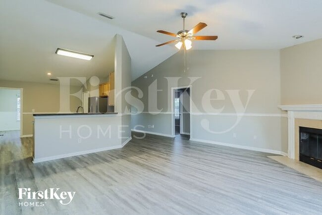 Building Photo - 246 Ridgewick Dr S