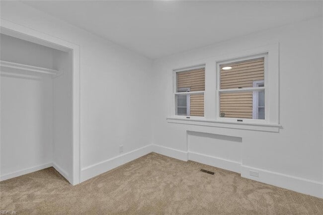 Building Photo - 416 Maryland Ave