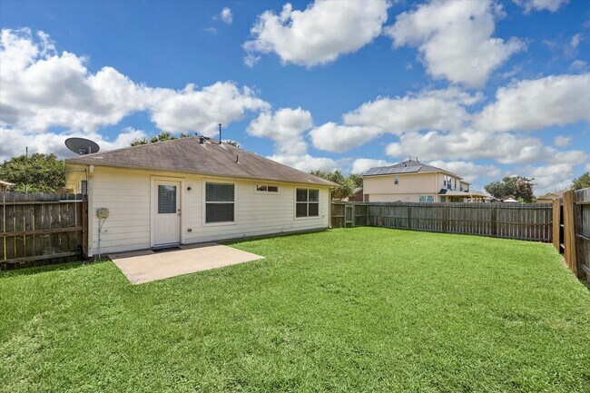 Building Photo - 19538 Aventine Plantation Dr