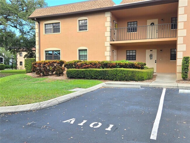 Building Photo - 12900 Vonn Rd