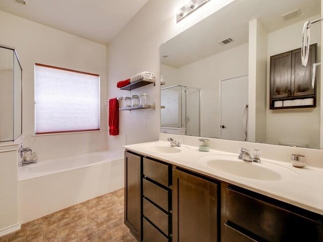 Building Photo - 1013 Oatmeal Drive