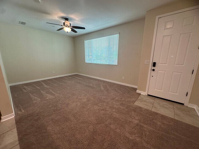 Building Photo - 5301 E Commerce Way
