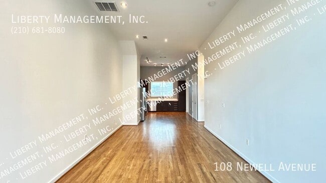 Building Photo - 108 Newell Ave