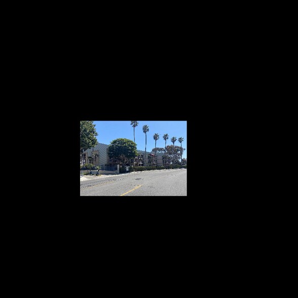 Building Photo - 604 Sunfish Way