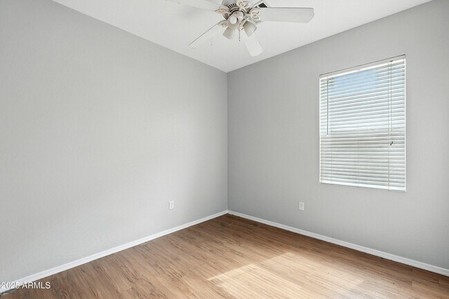 Building Photo - 7062 W Palmaire Ave