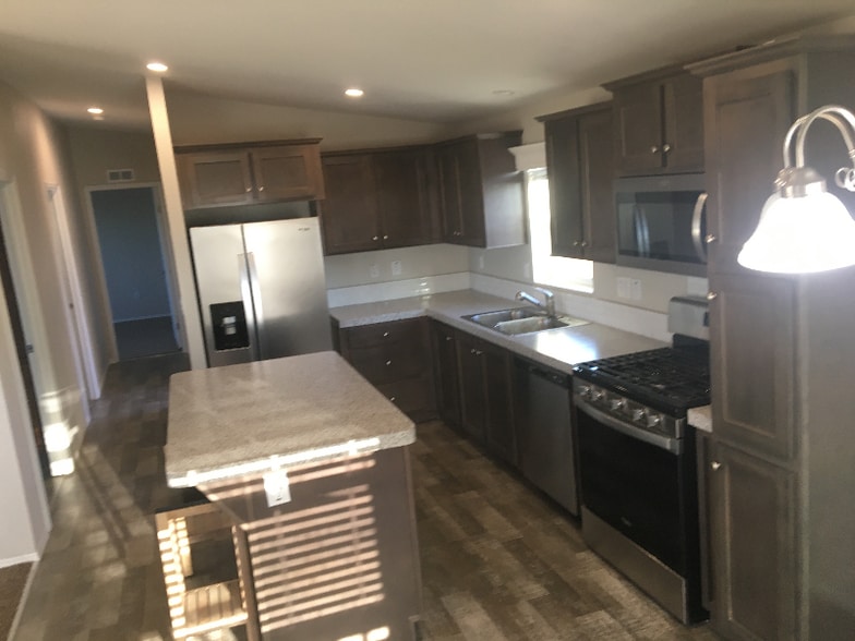 Building Photo - 5275 California Way