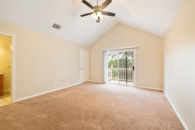 Building Photo - 1005 Canyon Edge Dr