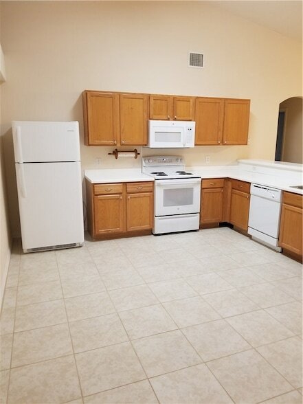 Building Photo - 8025 98th Ct