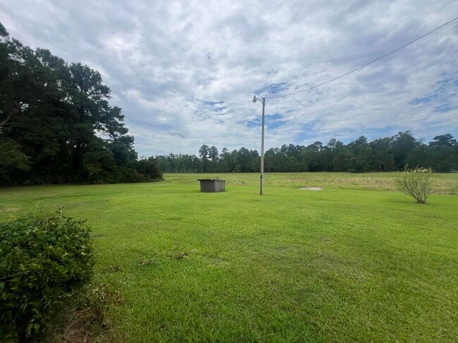 Building Photo - **Open House** Loris - 3 Bedroom / 2 Bathroom House