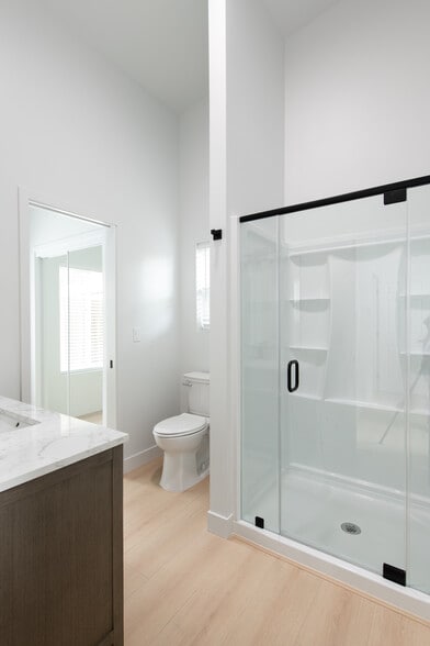 Building Photo - 2246 Morlan Dr