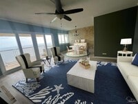 Building Photo - 825 Bayshore Dr