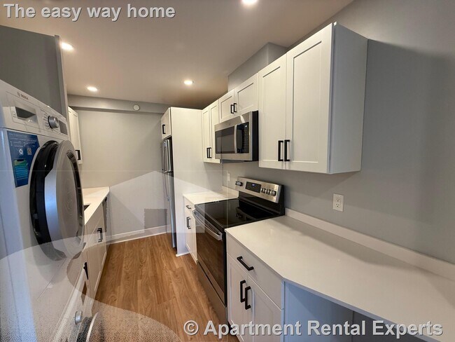 Building Photo - 132 Sherman St