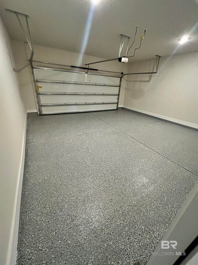 Building Photo - 8708 Sea Star Cir