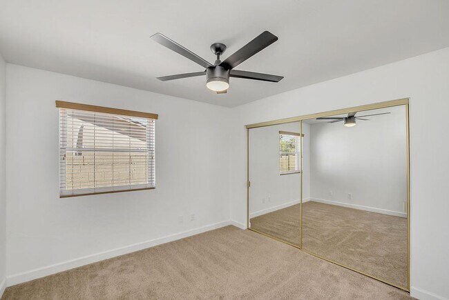 Building Photo - Beautiful Chandler home!