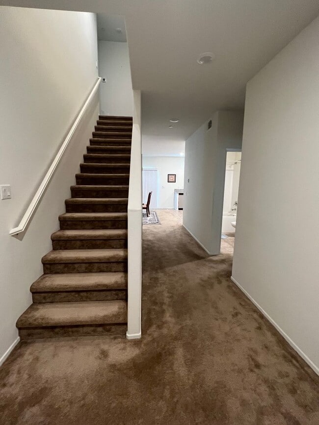 Building Photo - 5916 Sucre Pl